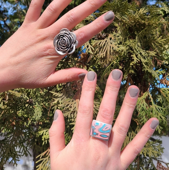 Retro statement ring - Picture 2 of 2